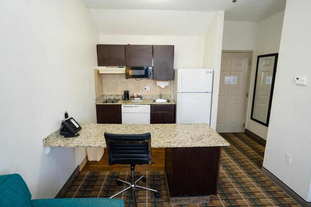 MainStay Suites Knoxville Airport Image 28