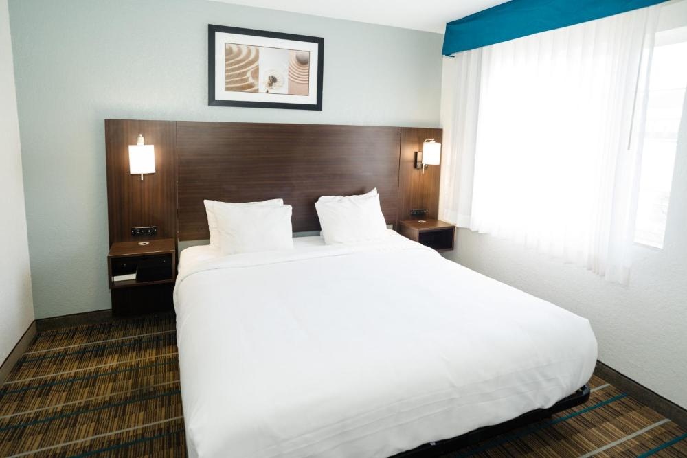 MainStay Suites Knoxville Airport Image 36