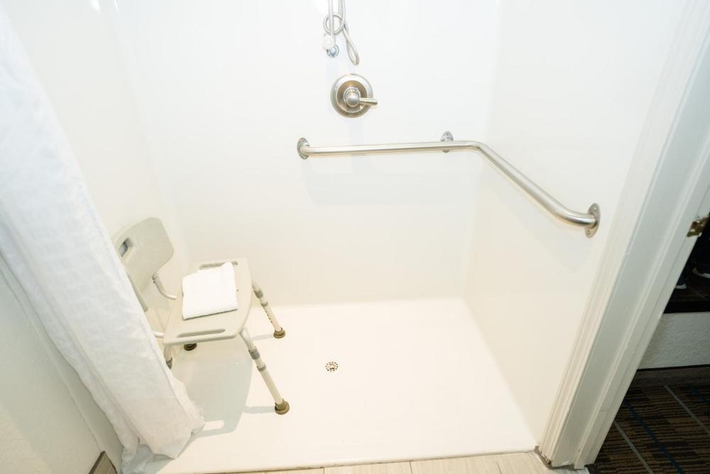 MainStay Suites Knoxville Airport Image 41