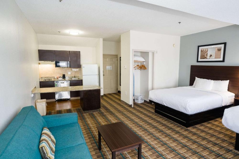 MainStay Suites Knoxville Airport