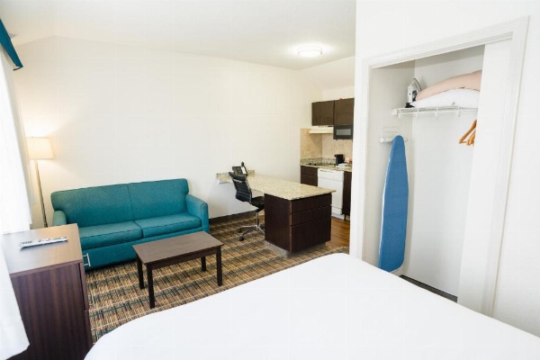 MainStay Suites Knoxville Airport image 29